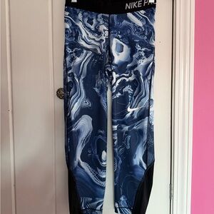 Women’s Nike Pro Marble Blue Leggings